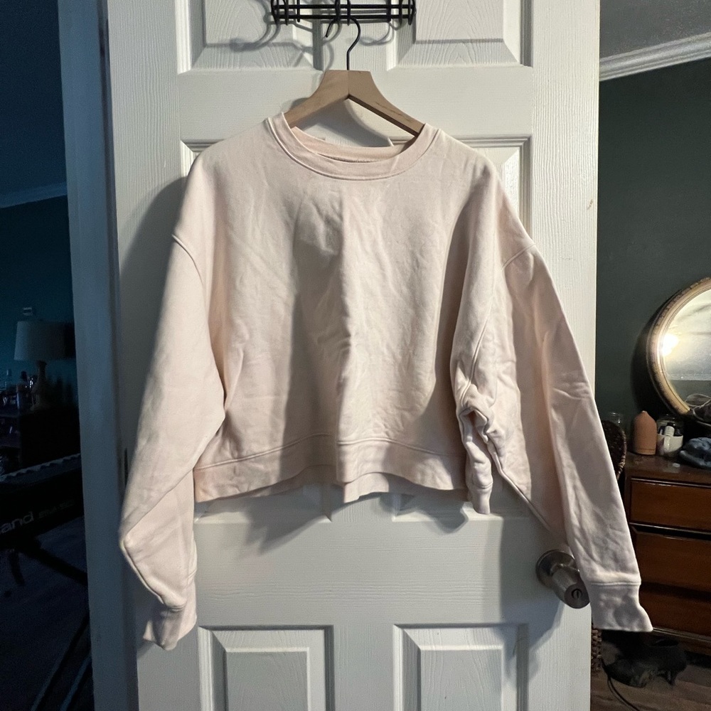 Girlfriend Collective cropped sweatshirt
